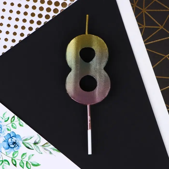 Свеча для торта, цифра «8», 10 х 3,5 см. Свеча для торта, цифра «8», 10 х 3,5 см.
