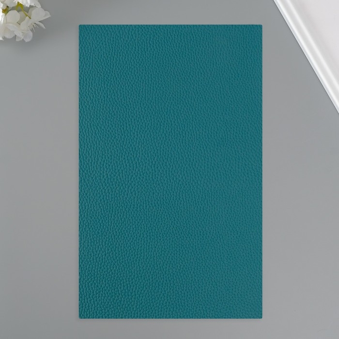 Лист для творчества иск.кожа Лист для творчества иск.кожа "Рисунок Личи" тёмно-зелёный лист 33х20 см толщина 1 мм