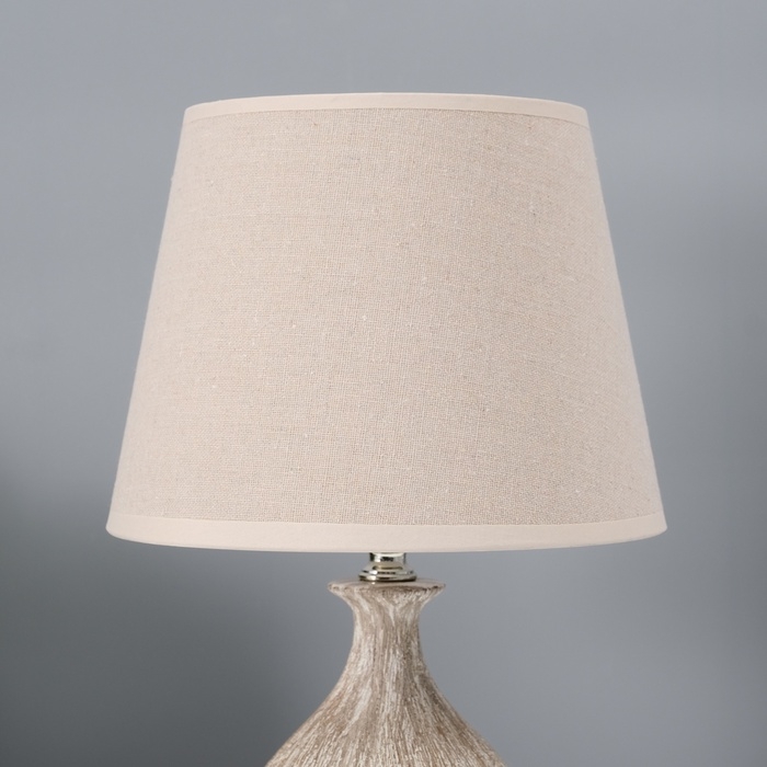 Настольная лампа с абажуром RISALUX «Силвия», Е14, 40 Вт, 20×20×34.5 см Настольная лампа с абажуром RISALUX «Силвия», Е14, 40 Вт, 20×20×34.5 см