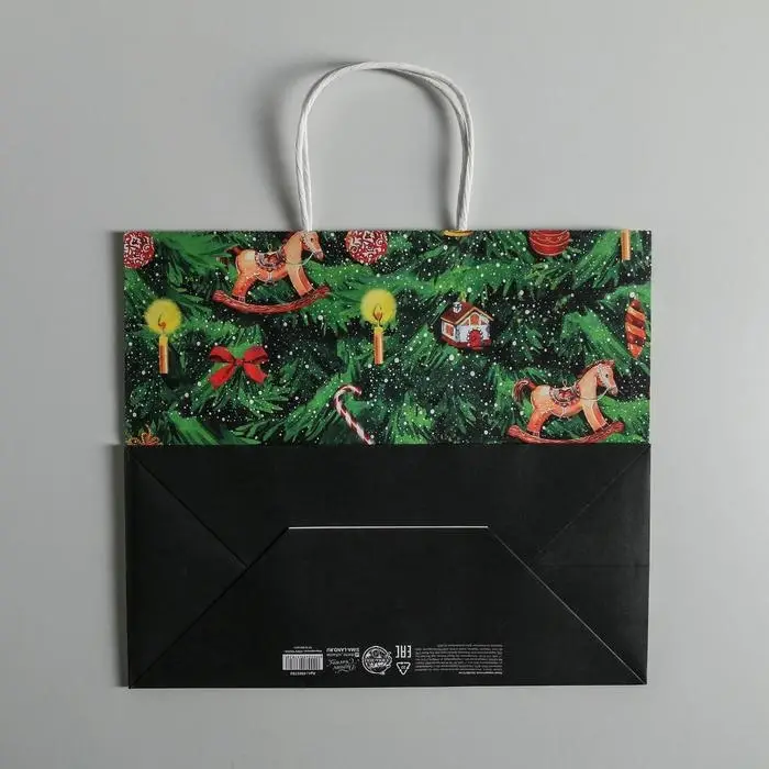 Пакет подарочный новогодний крафтовый «Новогодняя ёлочка», 32 х 28 х 15 см