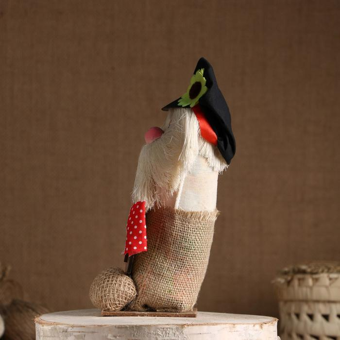 Оберег-домовой Оберег-домовой "Кузя в кепке, с караваем", 22х14х10 см МИКС