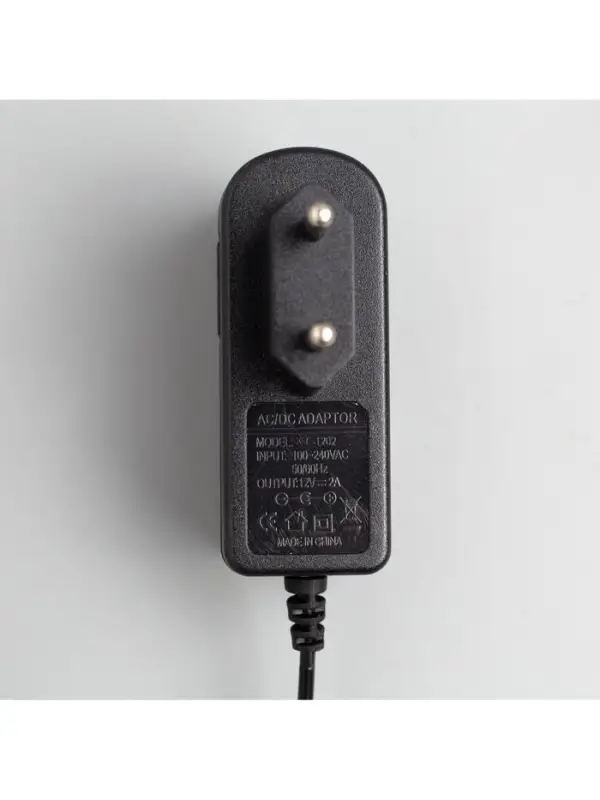 Гирлянда &laquo;Мишура&raquo; 10 м, роса, IP20, серебристая нить, 200 LED, свечение мульти, 12 В