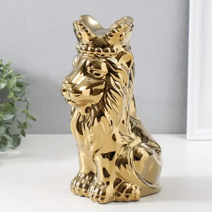 Фигурка керамика &laquo;Лев в короне&raquo;, золото, 17&times;12&times;26 см