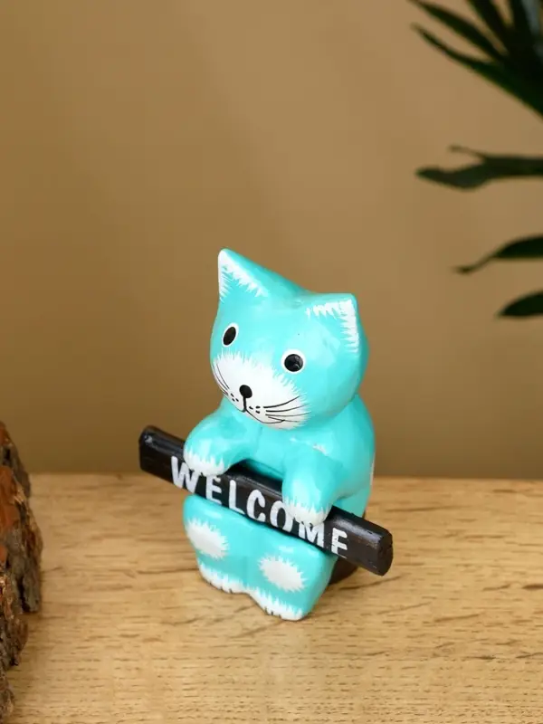 Сувенир  Сувенир "Кот с табличкой WELCOME" дерево 8х4х10 см, цв. бирюзовый