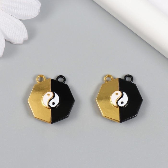 Замок магнитный металл Замок магнитный металл "Инь-ян" чёрный и золотой 2х2,2х0,5 см (набор 2 половинки)