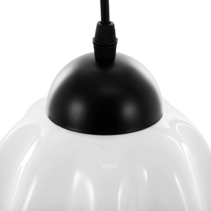 Светильник BayerLux Светильник BayerLux "Лукреция" 1хЕ27 40Вт чёрно-белый 22х22х20-120 см