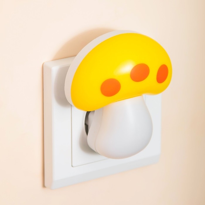 Ночник Ночник "Грибок малый" LED от сети 220В МИКС 7,5х7,5х7 см RISALUX