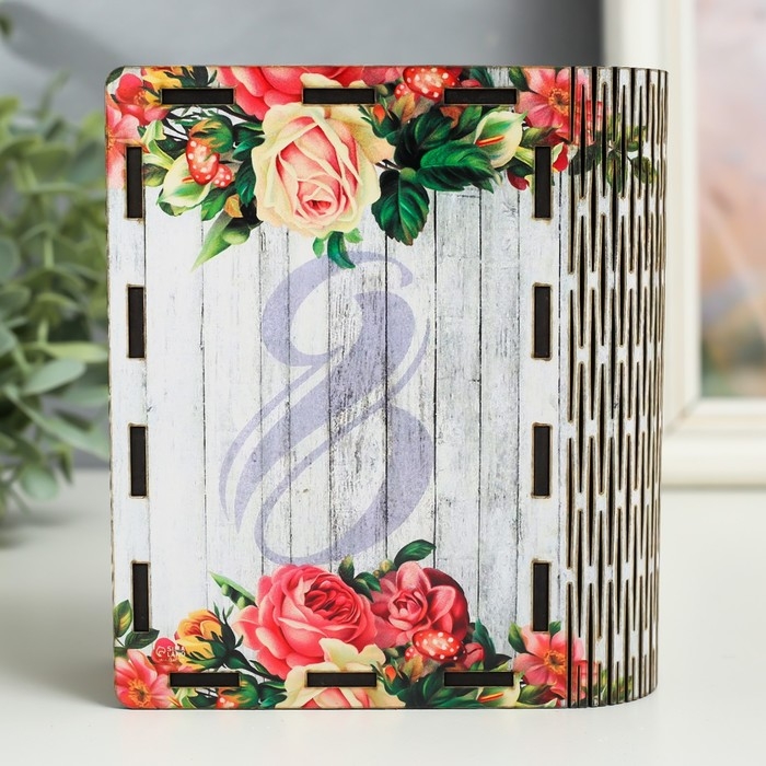 Шкатулка-книга  Шкатулка-книга "8 марта" 14 см