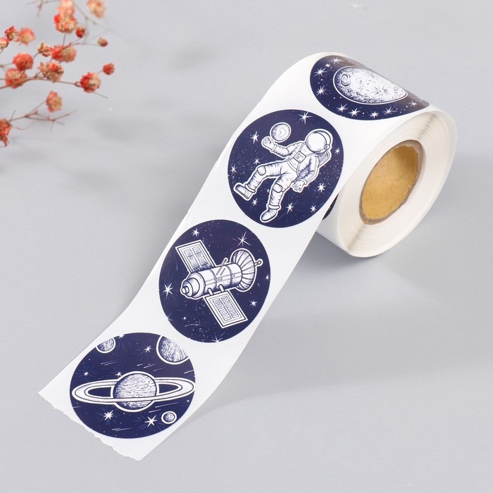 Наклейка бумага Наклейка бумага "Путешествие в космос" d=3,8 см 252 шт в рулоне