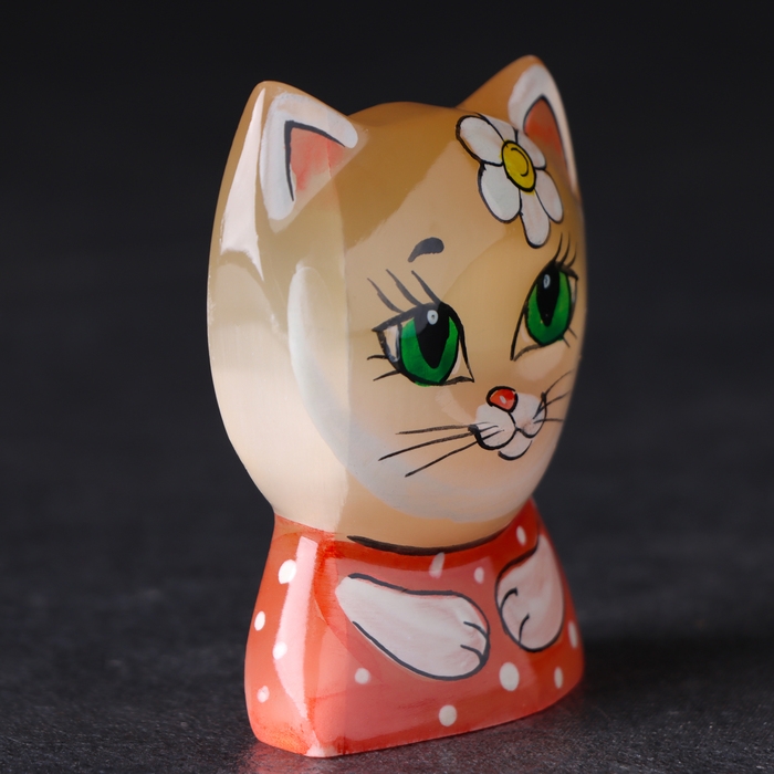 Сувенир Сувенир "Кошка с ромашкой", селенит