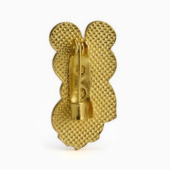 Значок «Олимпийский медвежонок», 2,4 см, цвет чёрно-белый в золоте Значок «Олимпийский медвежонок», 2,4 см, цвет чёрно-белый в золоте