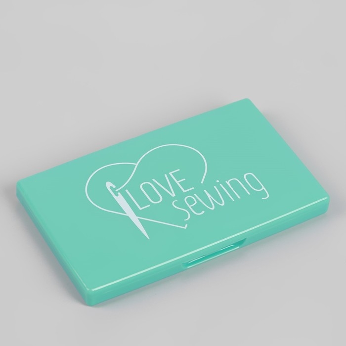 Игольница магнитная, 11 × 6,5 см, надпись МИКС, цвет бирюзовый Игольница магнитная, 11 × 6,5 см, надпись МИКС, цвет бирюзовый