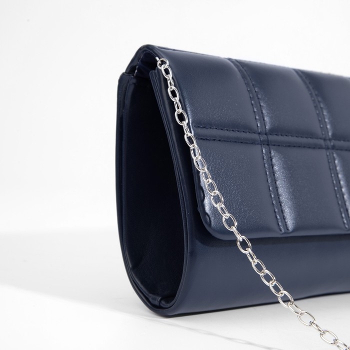 Сумка-клатч на клапане, цвет синий