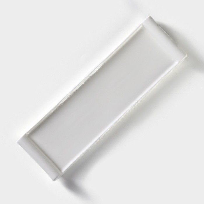 Блюдо для подачи фарфоровое с вставкой из бамбука BellaTenero, 29,5×9×2,3 см Блюдо для подачи фарфоровое с вставкой из бамбука BellaTenero, 29,5×9×2,3 см