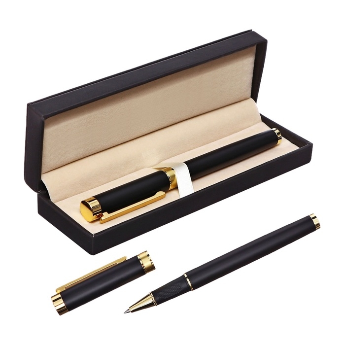 Ручка подарочная роллер в кожзам футляре Офис корпус черный/золото Ручка подарочная роллер в кожзам футляре Офис корпус черный/золото