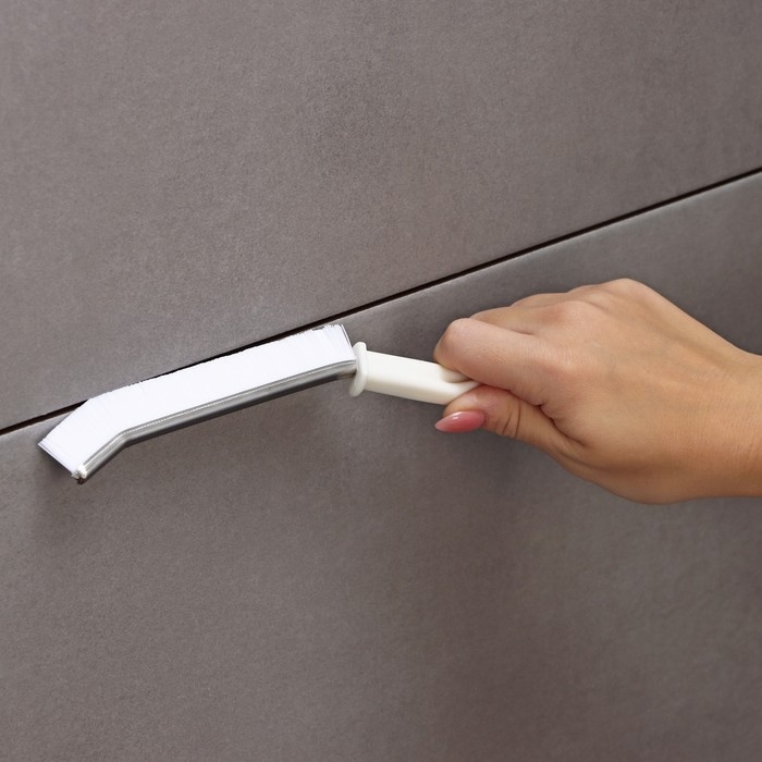 Щётка для очистки узких мест Доляна, 23×2 см, цвет белый Щётка для очистки узких мест Доляна, 23×2 см, цвет белый