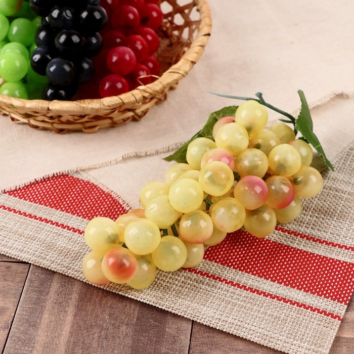 Муляж Муляж "Виноград матовый" 45 ягод 19 см, микс