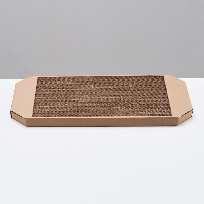 Когтеточка-лежанка для кошек "Пижон" из гофрокартона, 49 х 23 х 2,5 см, КРАФТ