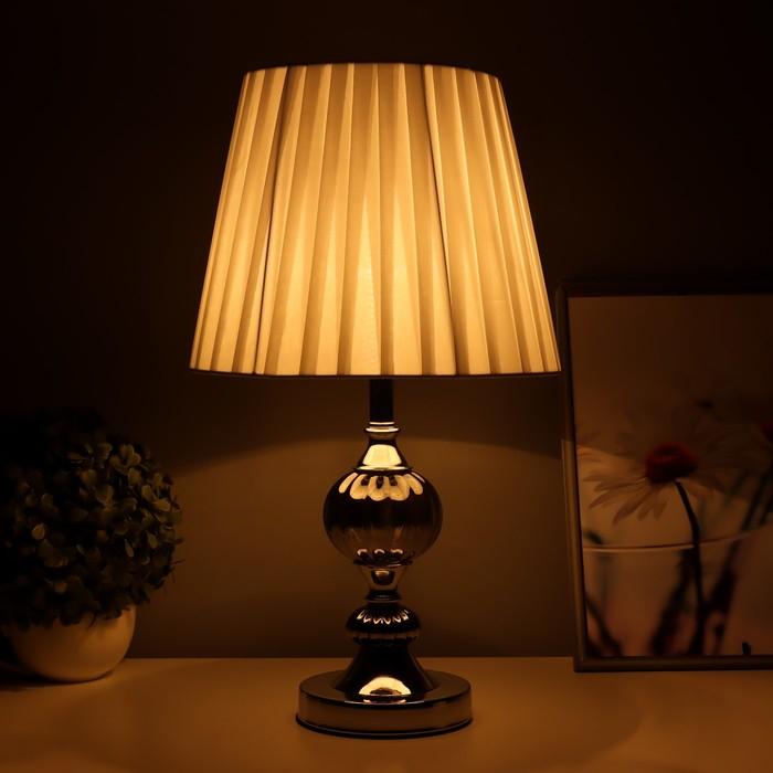 Лампа настольная "Алора" 1хЕ27 40Вт хром 26х26х45 см RISALUX