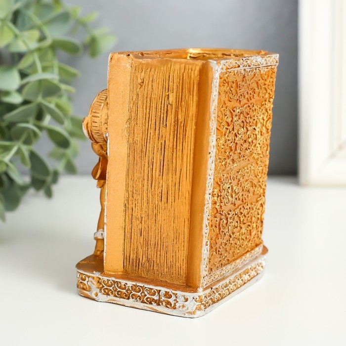 Сувенир полистоун карандашница Сувенир полистоун карандашница "Слон у золотой книги" 10,5х8,3х7 см