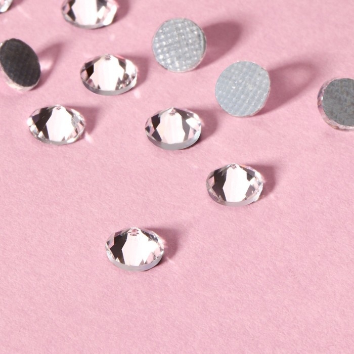 Стразы термоклеевые «Конус», стеклянные, SS20, d = 4,6 мм, 100 шт, цвет белый Стразы термоклеевые «Конус», стеклянные, SS20, d = 4,6 мм, 100 шт, цвет белый