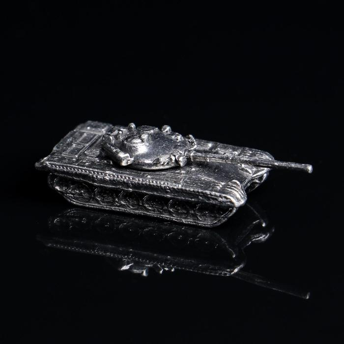 Оловянная фигурка Оловянная фигурка "Коллекция Танки. Танк Т-62", латунь