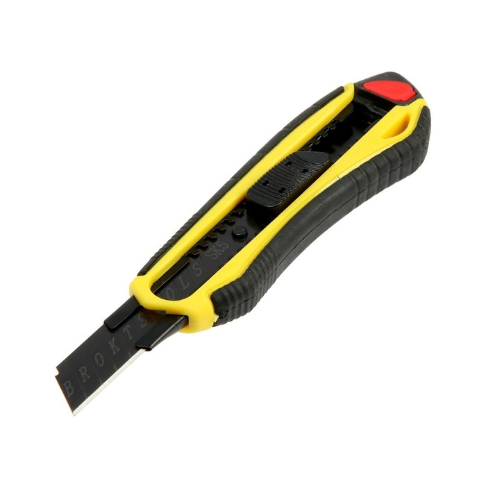 Нож универсальный ТУНДРА, 2К корпус, металлическая направляющая, лезвие SK-5, 18 мм Нож универсальный ТУНДРА, 2К корпус, металлическая направляющая, лезвие SK-5, 18 мм