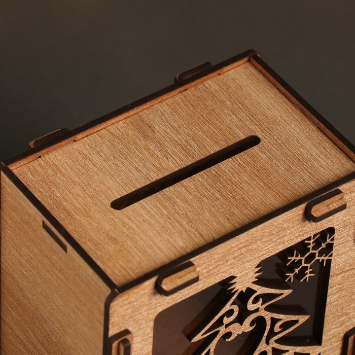 Новогодняя копилка  Новогодняя копилка "Ёлка" 12х12х9 см