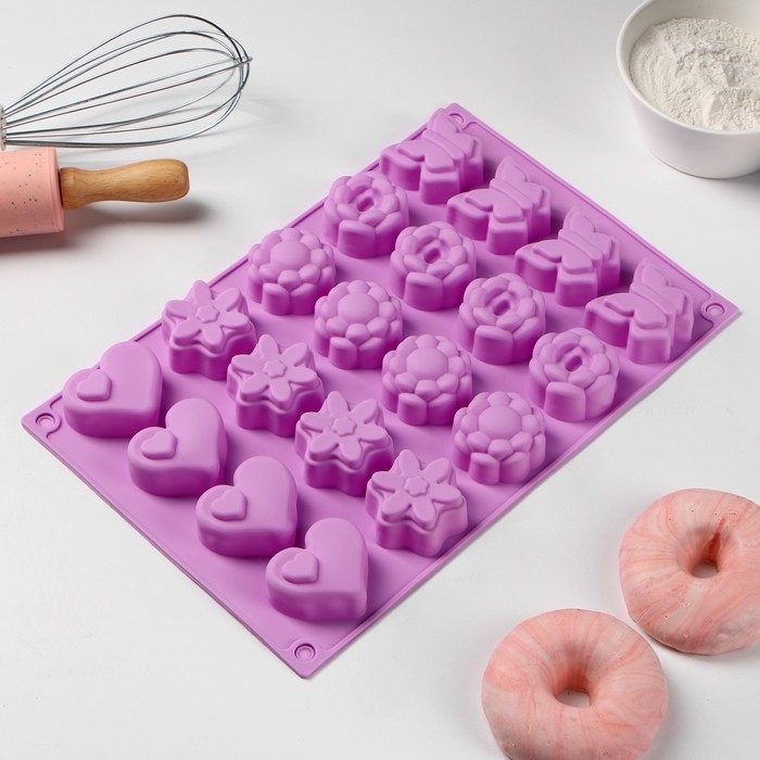 Форма для выпечки Доляна &laquo;Сердце, бабочка, цветок&raquo;, силикон, 29,8&times;19,7 см, 20 ячеек, цвет МИКС