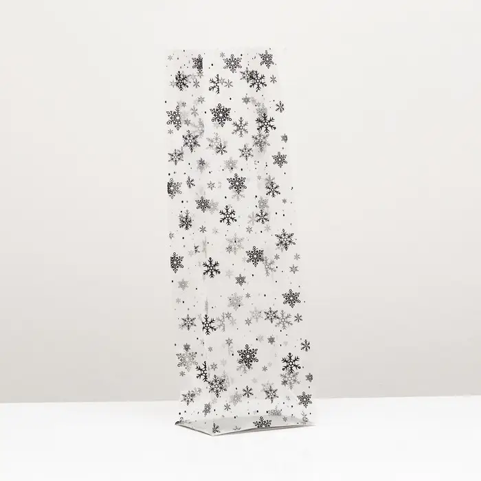 Пакет подарочный новогодний с жёстким дном 11×17×55 Серебристый «Снежинки» Пакет подарочный новогодний с жёстким дном 11×17×55 Серебристый «Снежинки»