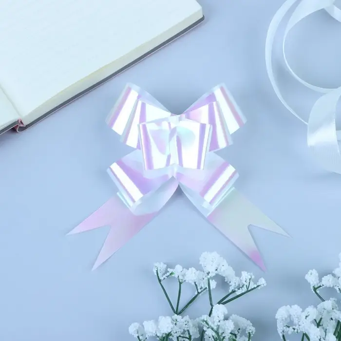 Бант - бабочка №3, перламутровый, белый Бант - бабочка №3, перламутровый, белый