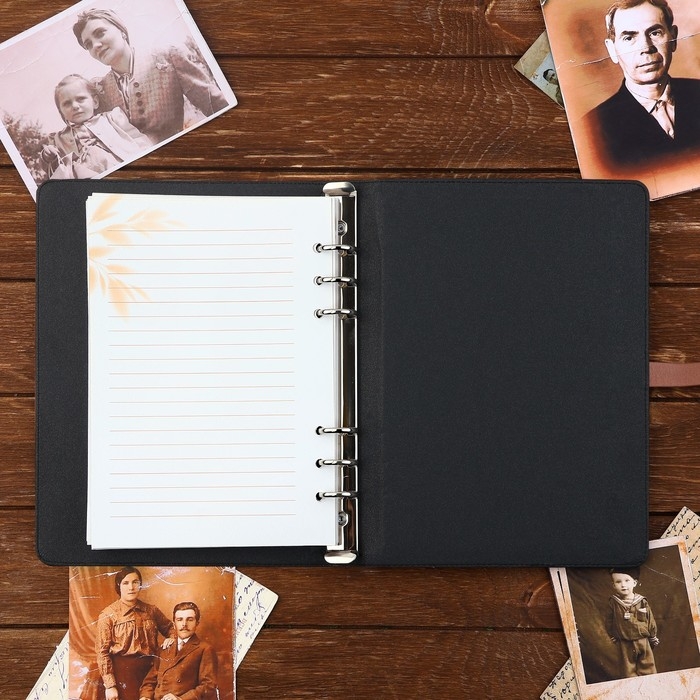 Родословная книга со встроенной флешкой 16 Gb «Семейная летопись», 17,5 х 23 см.. Родословная книга со встроенной флешкой 16 Gb «Семейная летопись», 17,5 х 23 см..