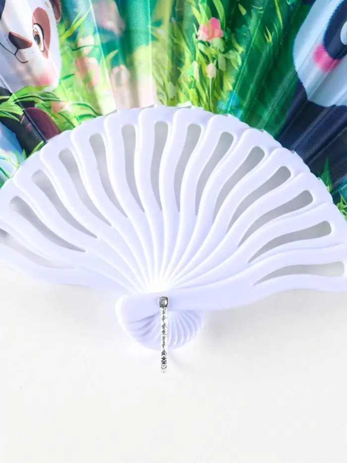 Веер пластик, текстиль "Панда в цветочном саду" МИКС 23 см Веер пластик, текстиль "Панда в цветочном саду" МИКС 23 см