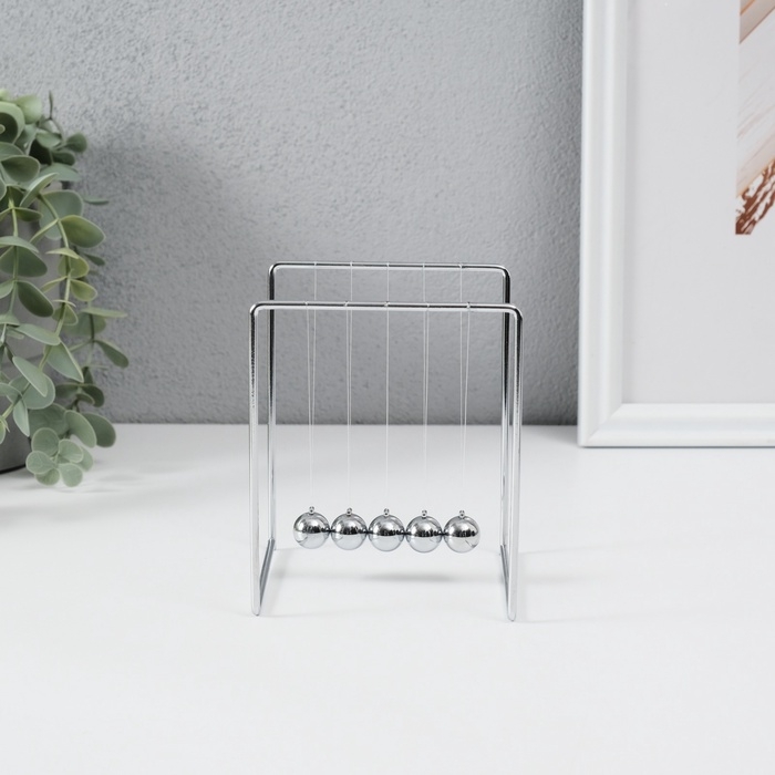 Маятник "Шары техно" каркас 11 х 9 х 9 см