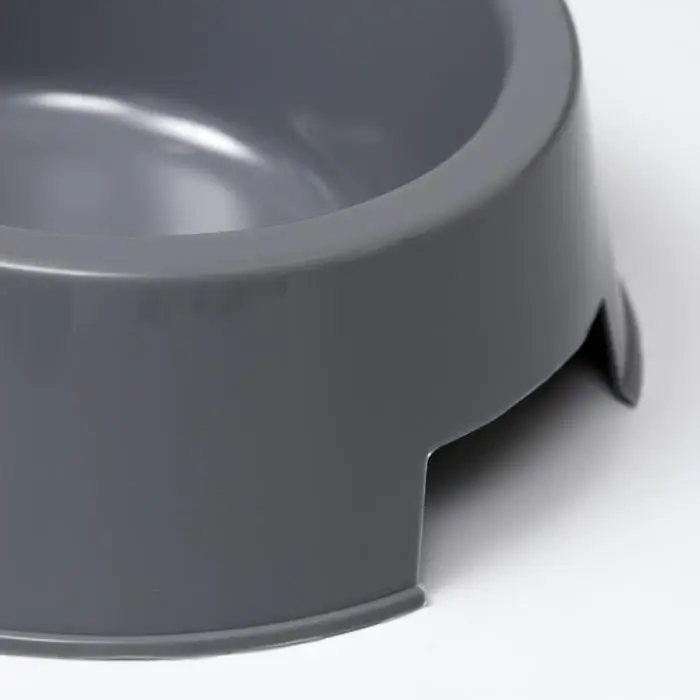Миска пластиковая 17 х 17 х 5 см, 400 мл, серая Миска пластиковая 17 х 17 х 5 см, 400 мл, серая