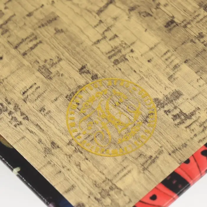 Шкатулка книга - сейф &laquo;Мир бабочек&raquo;, дерево и искусственная кожа, с замком, 21&times;13&times;5 см