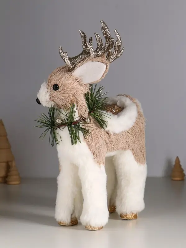 Декор  Декор "Оленёнок с золотистыми рожками, с еловым венком" 18х10х28 см