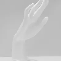 Подставка для украшений &laquo;QF. Рука&raquo;, 9&times;12&times;22 см, белая