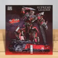 Робот &laquo;Огнеборец&raquo;, трансформируется, с элементами из металла