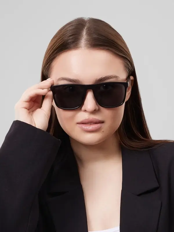 Очки солнцезащитные OneSun, UV 400, дужка 14.5 см, ширина 14 см, линза 5&times;6 см, чёрные