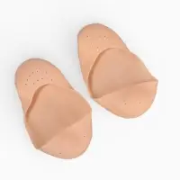 Носочки для педикюра, силиконовые, с перфорацией, 18&times;8 см, бежевые