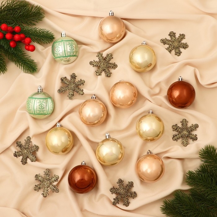 Набор украшений пластик 40 шт Набор украшений пластик 40 шт "Снежная феерия" нежность, d-6 см, снежинка 6 см, микс