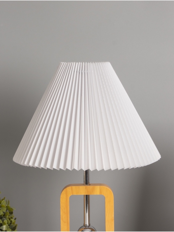 Лампа настольная BayerLux ЭКО Лампа настольная BayerLux ЭКО "Диана" 1х40Вт Е27 коричневый 30х30х46см