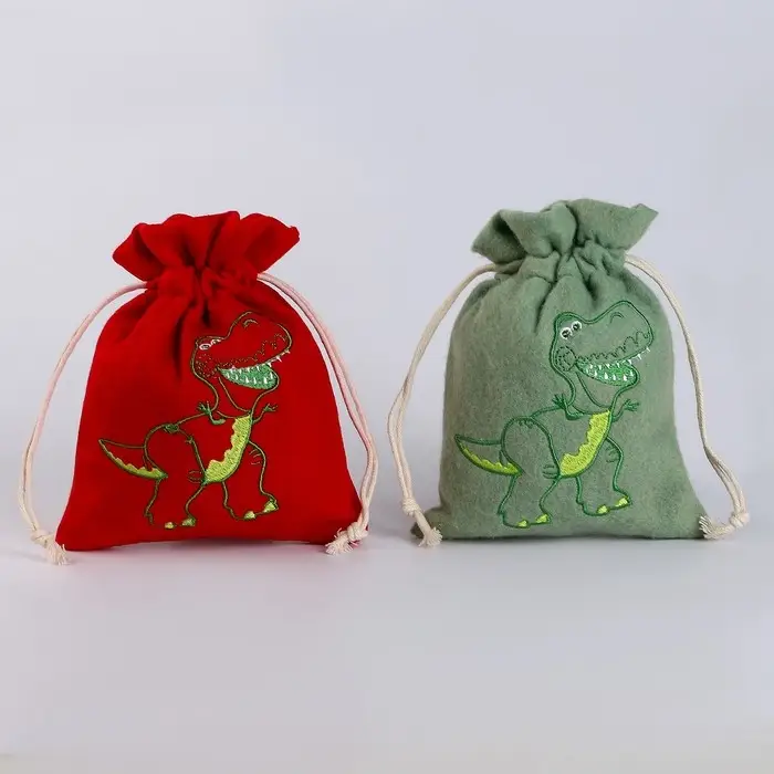 Мешок для подарков «Дракон», р. 17×13 см, МИКС Мешок для подарков «Дракон», р. 17×13 см, МИКС