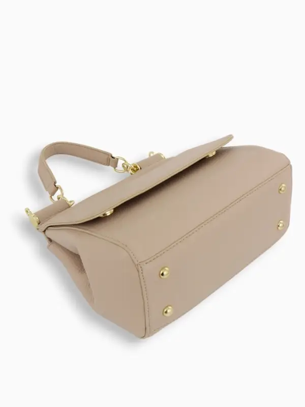 Сумка женская мессенджер TEXTURA на магните, 25&times;9&times;17 см, молочная