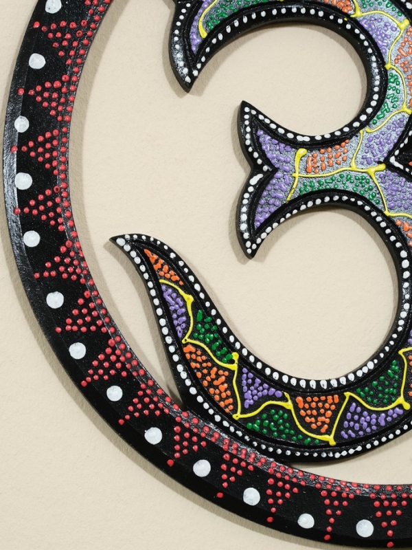 Панно резное МДФ  Панно резное МДФ "ОМ Цветное", 30х30х0,6 см