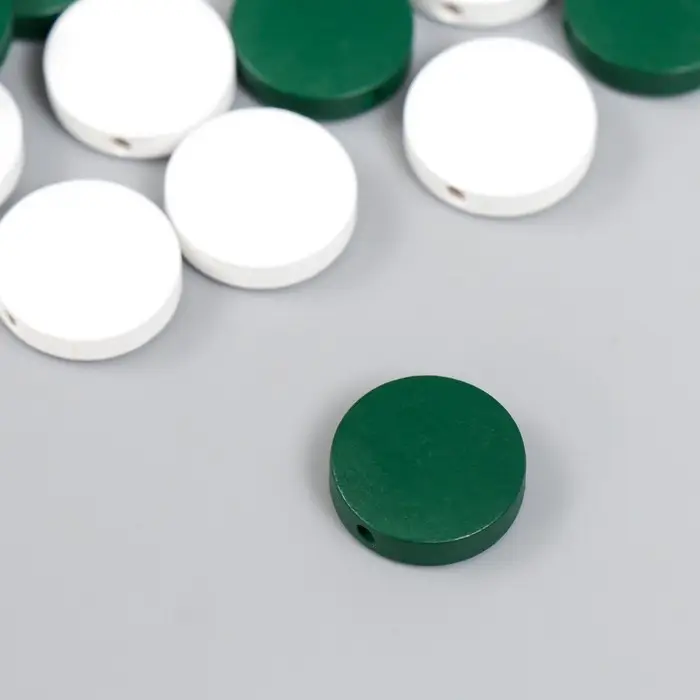 Бусины для творчества дерево "Плоский круг" набор 20 шт белый, зелёный 0,4х1,5х1,5 см