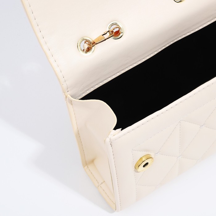 Сумка-мессенджер на магните, цвет белый Сумка-мессенджер на магните, цвет белый