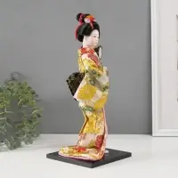 Кукла коллекционная "Гейша в шелковом кимоно с барабаном" 22,5 см Кукла коллекционная "Гейша в шелковом кимоно с барабаном" 22,5 см