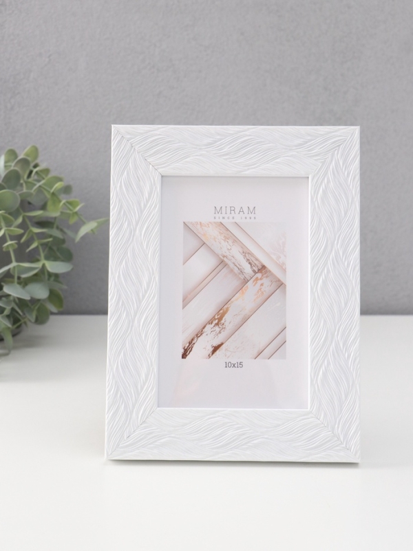 Фоторамка пластик Фоторамка пластик "МИРАМ" 10х15 см, белый, волнистый